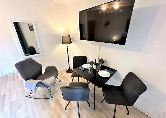 Cozy In Bavarian Forest +pool +sauna +netflix Appartamento